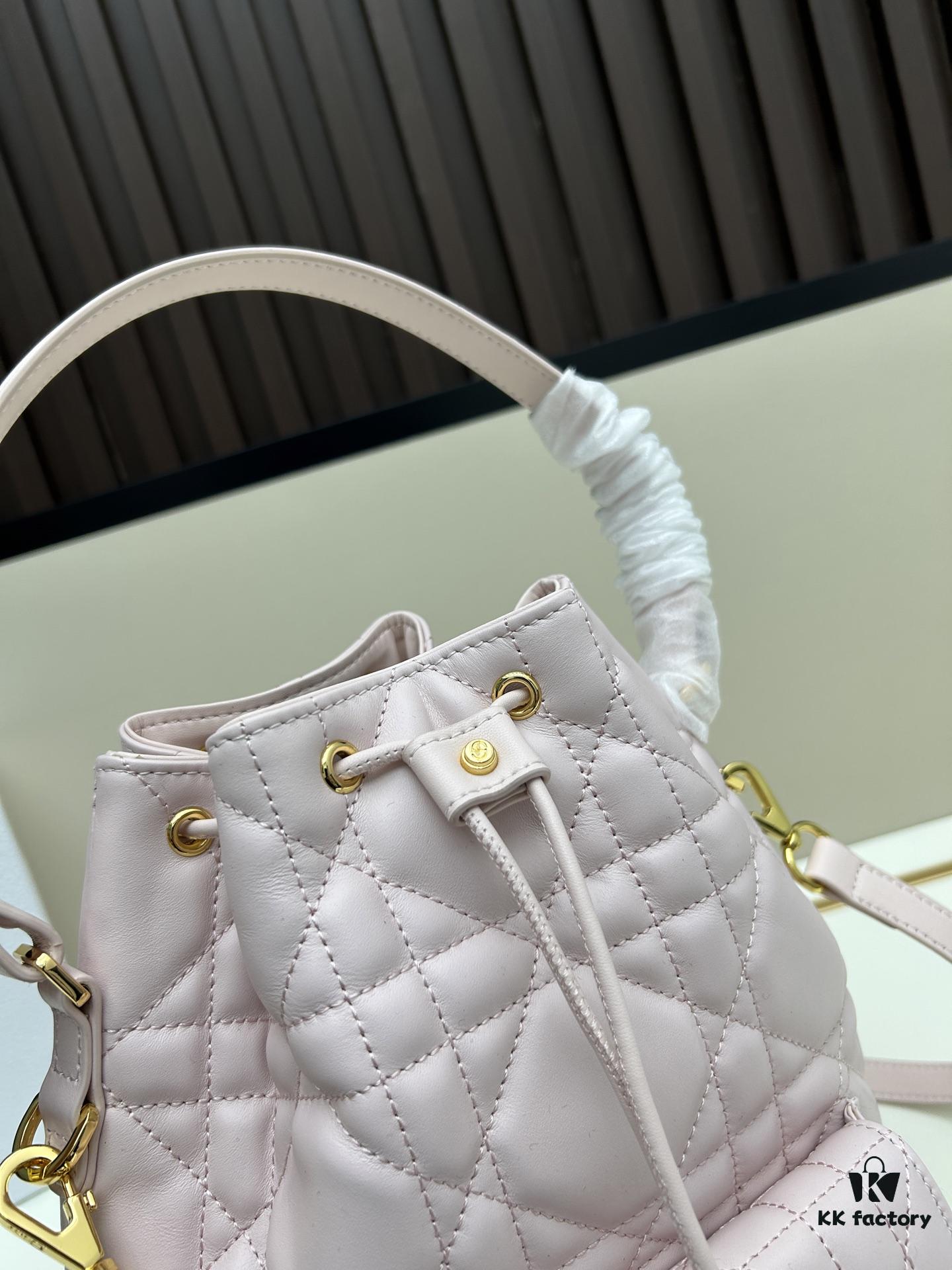 69309dde6e68136f4d9ab295 Large DIOR Caro Bucket Bag – New Arrival from the 2025 Autumn Ready-to-Wear Collection