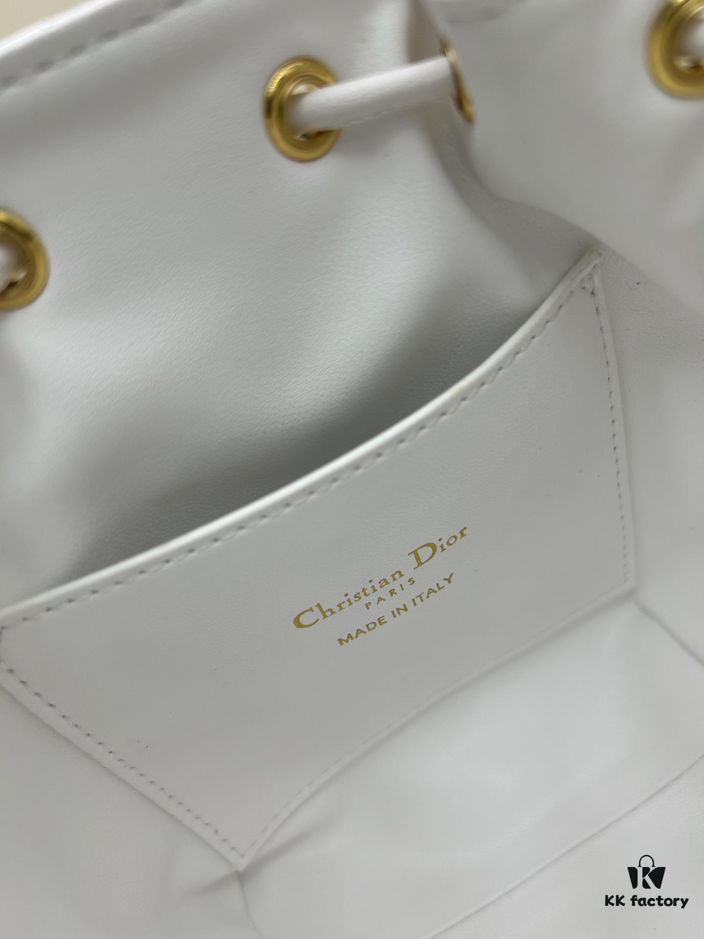 69309dfc6e68136f4d9ab2be Dior Caro Small Bucket Bag in Black Lambskin from the 2025 Autumn Ready-to-Wear Collection