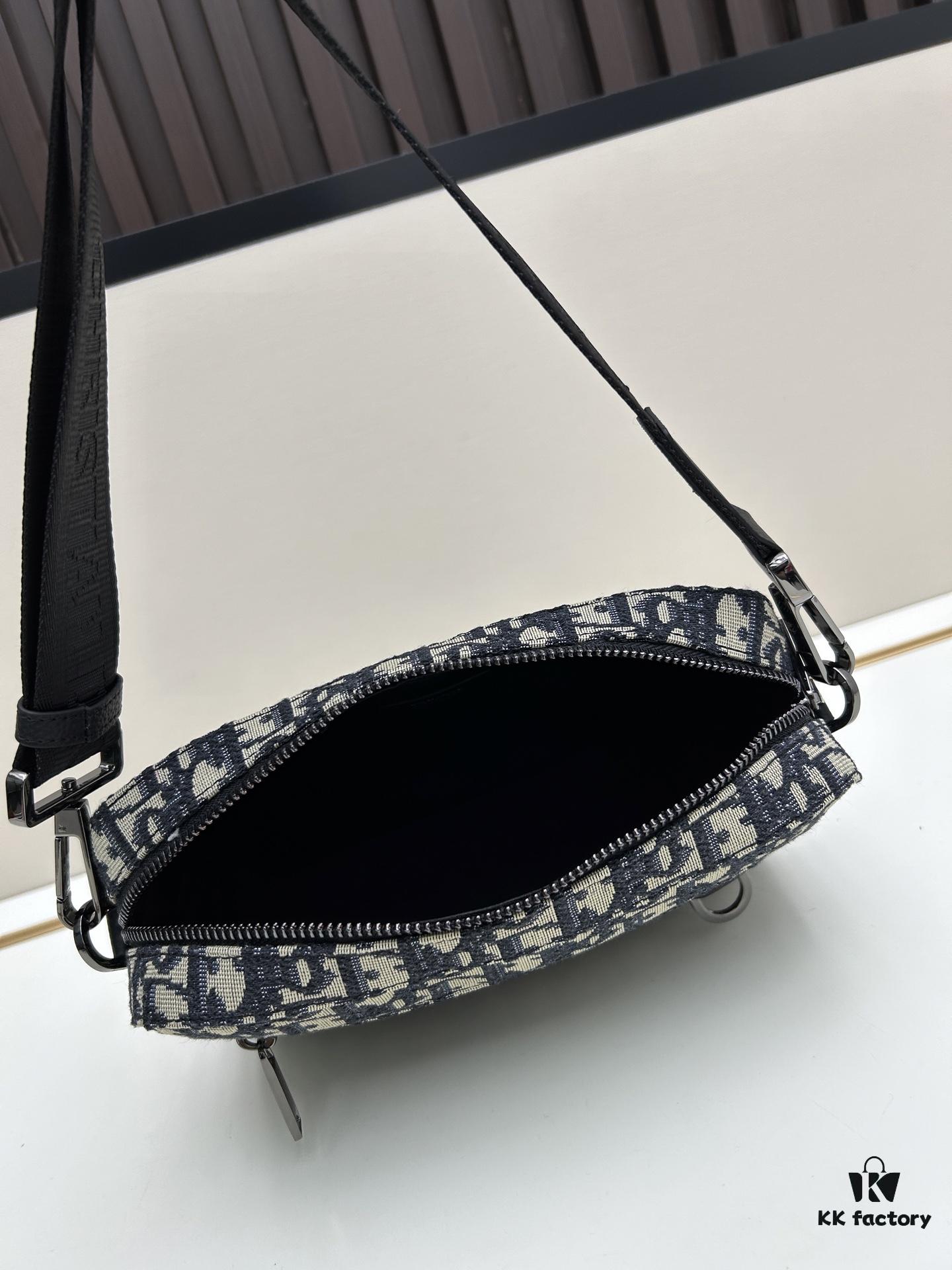 69309e036e68136f4d9ab2ca Safari Handbag (with Shoulder Strap)
