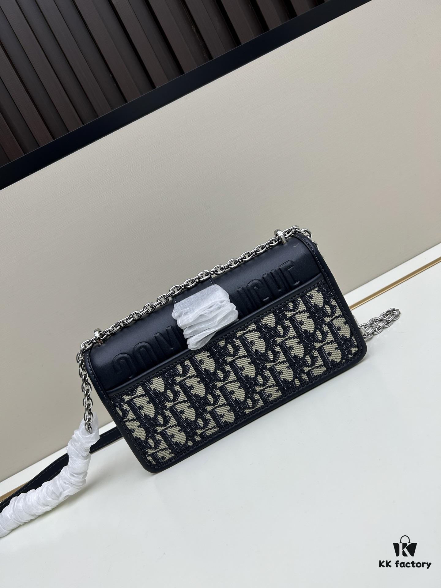 69309e2c6e68136f4d9ab310 Small Size Authentic Silver Hardware Dior 30 Montaigne Bag with Box