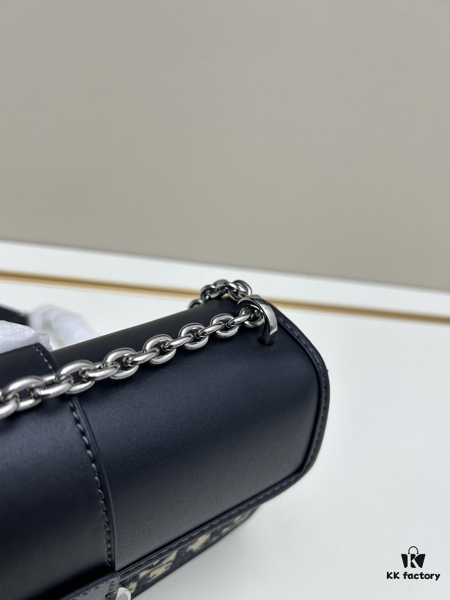 69309e2d6e68136f4d9ab313 Small Size Authentic Silver Hardware Dior 30 Montaigne Bag with Box
