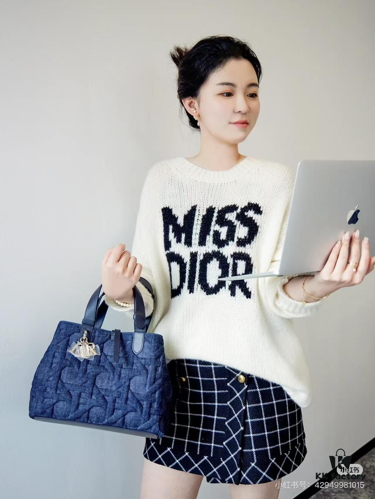 69309e5f6e68136f4d9ab371 Groove Boston Mini Handbag, Dior Top-Quality Original Leather