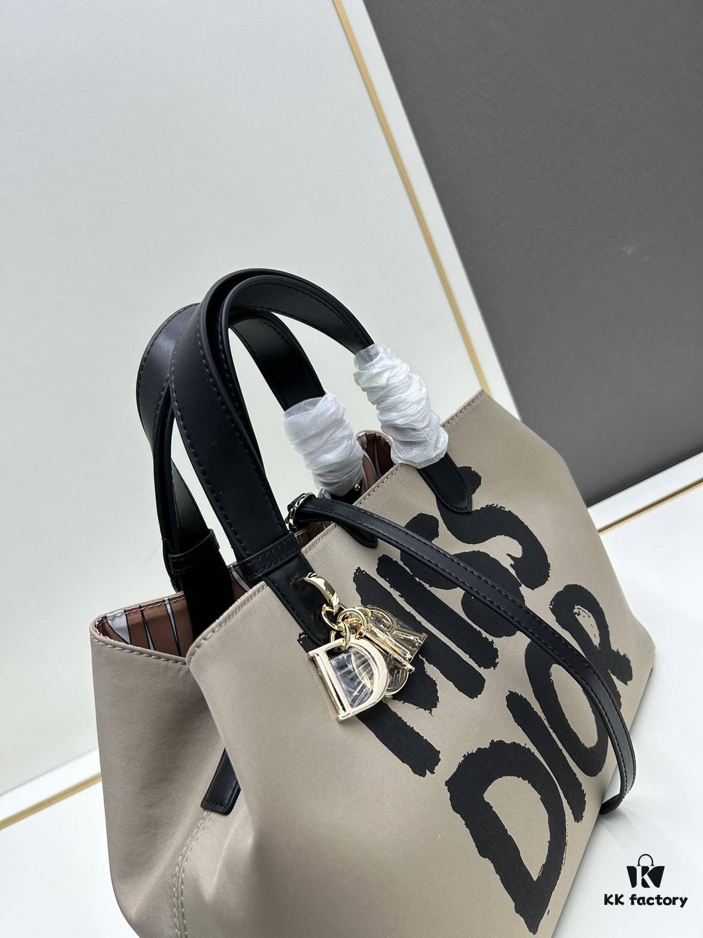 69309e746e68136f4d9ab396 Groove Boston Mini Handbag, Dior Top-Quality Original Leather