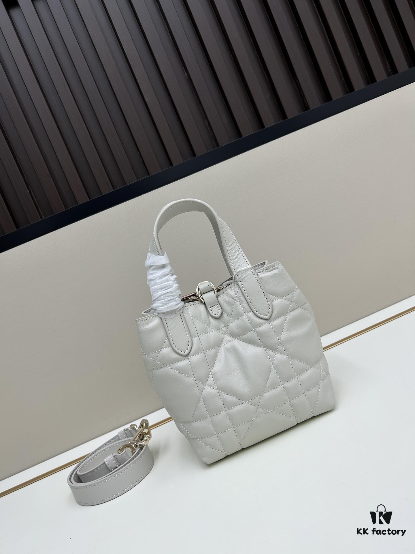 69309e896e68136f4d9ab3bc Dior Toujours Vertical Handbag in Blush Beige Calfskin with Quilted Diamond Stitching