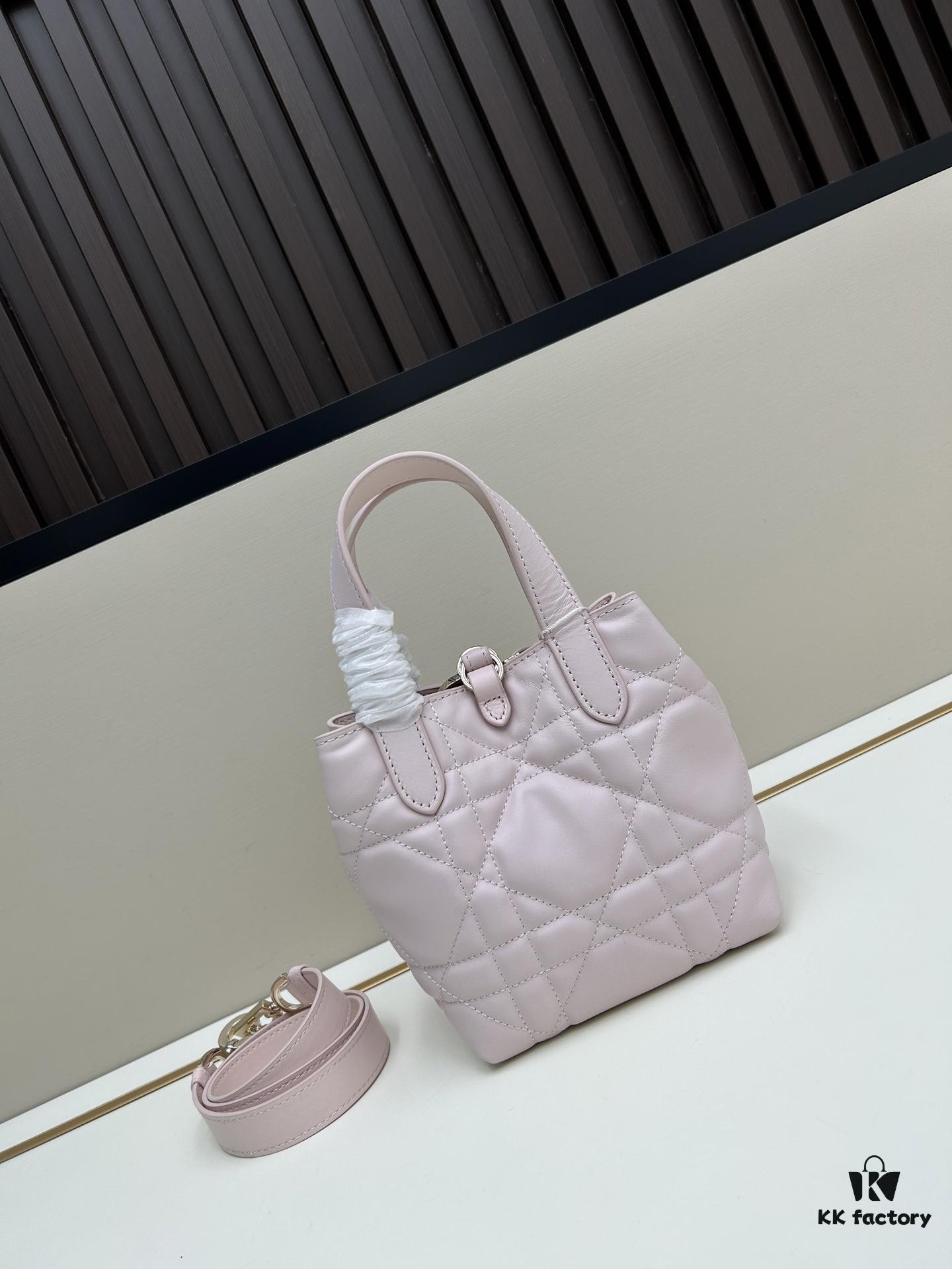69309e8e6e68136f4d9ab3c4 Dior Toujours Vertical Handbag in Blush Beige Calfskin Leather with Quilted Diamond Stitching