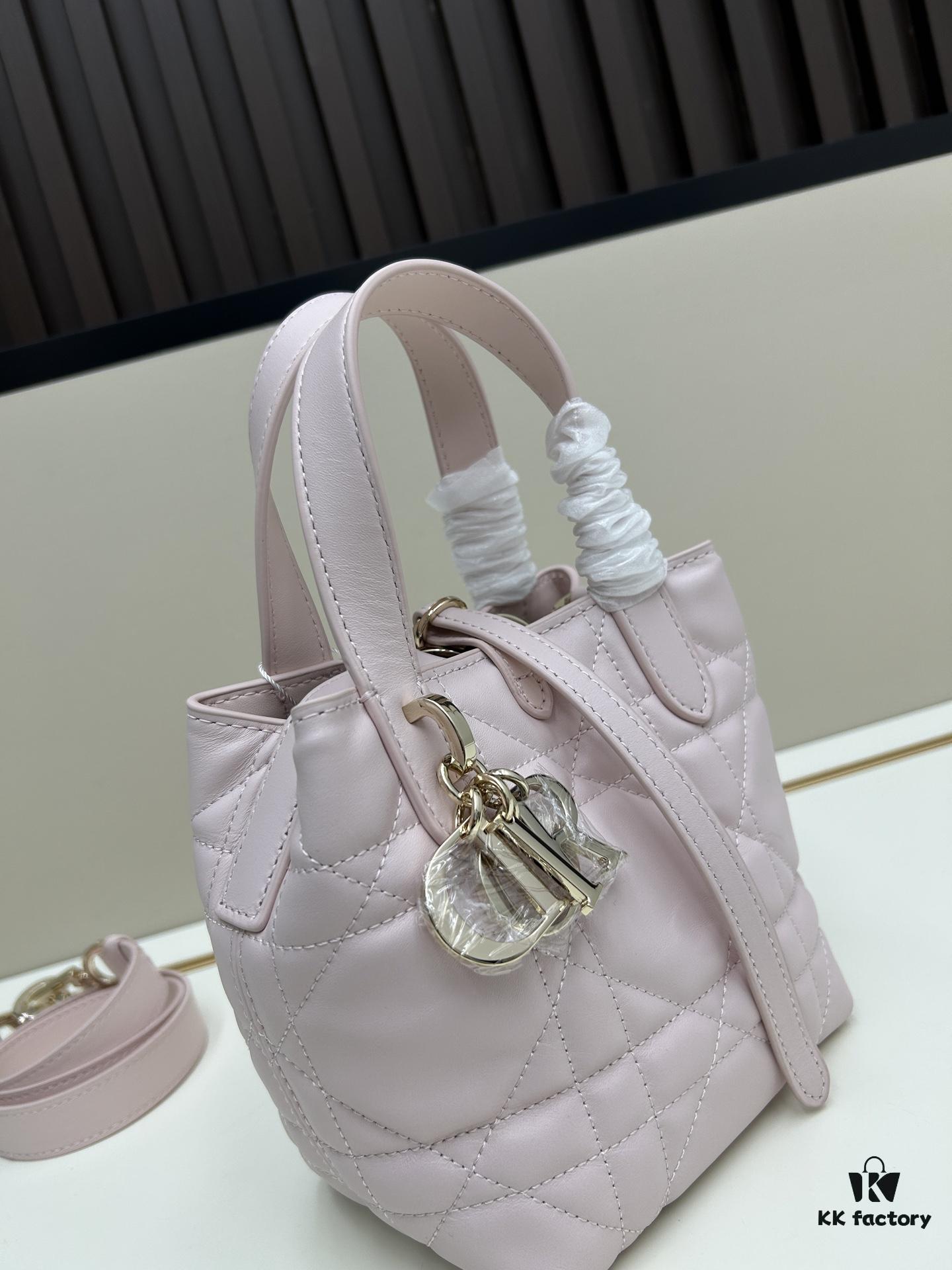 69309e8f6e68136f4d9ab3c6 Dior Toujours Vertical Handbag in Blush Beige Calfskin Leather with Quilted Diamond Stitching