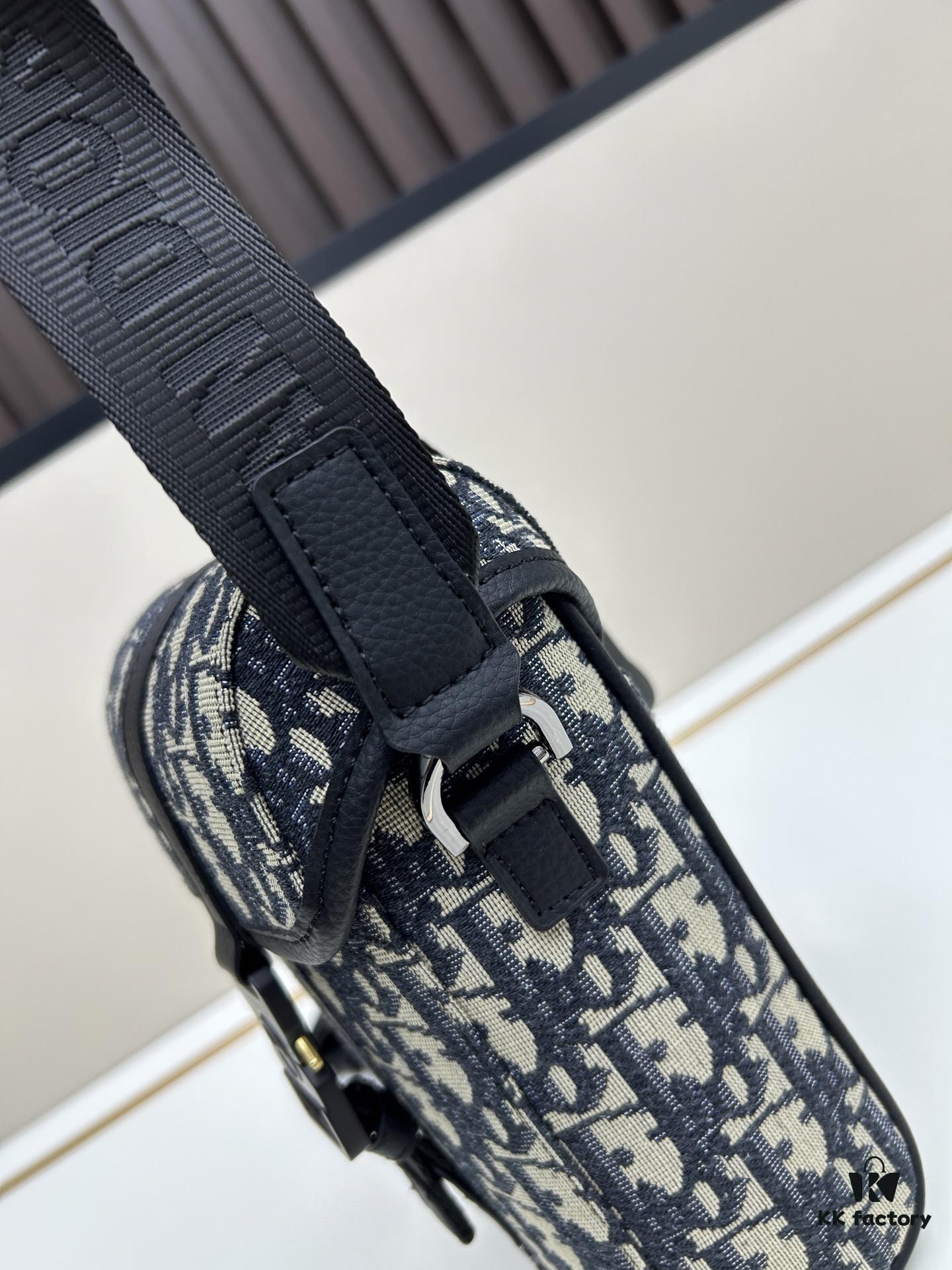 Dior Hit The Road Vertical Flap Messenger Bag