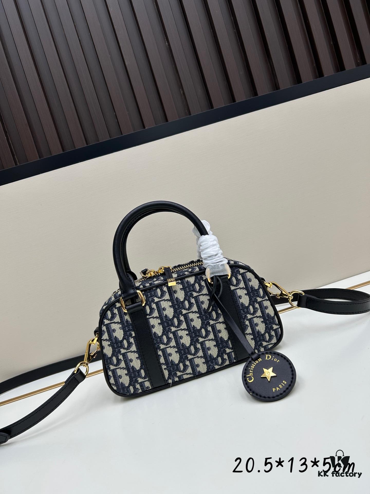69309eb56e68136f4d9ab40c New Arrival In Stock!! Dior D-Vibe Bowling Bag Mini, Casual Sporty Style, Blue Oblique Print Fabric