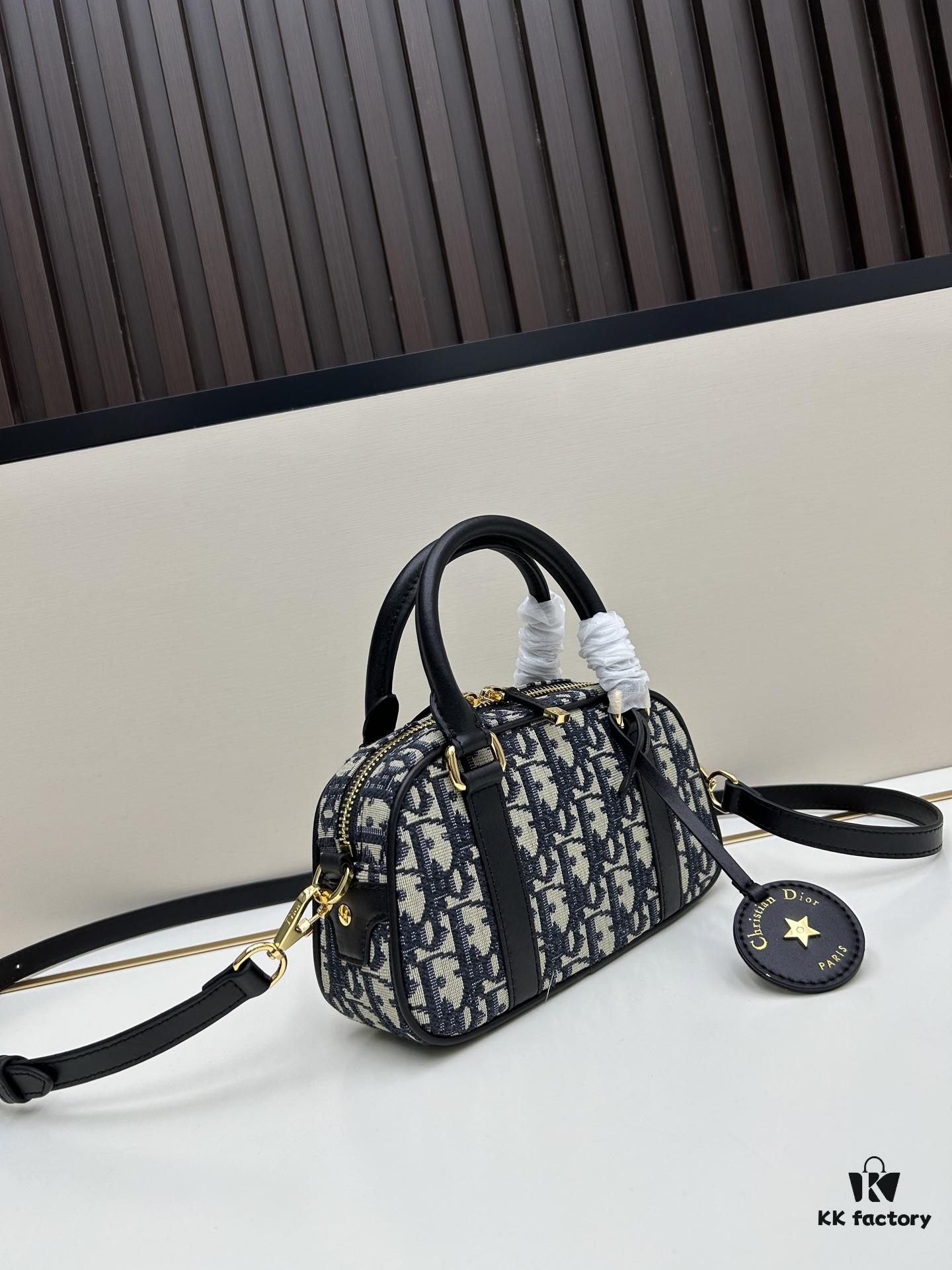 69309eb56e68136f4d9ab40e New Arrival In Stock!! Dior D-Vibe Bowling Bag Mini, Casual Sporty Style, Blue Oblique Print Fabric