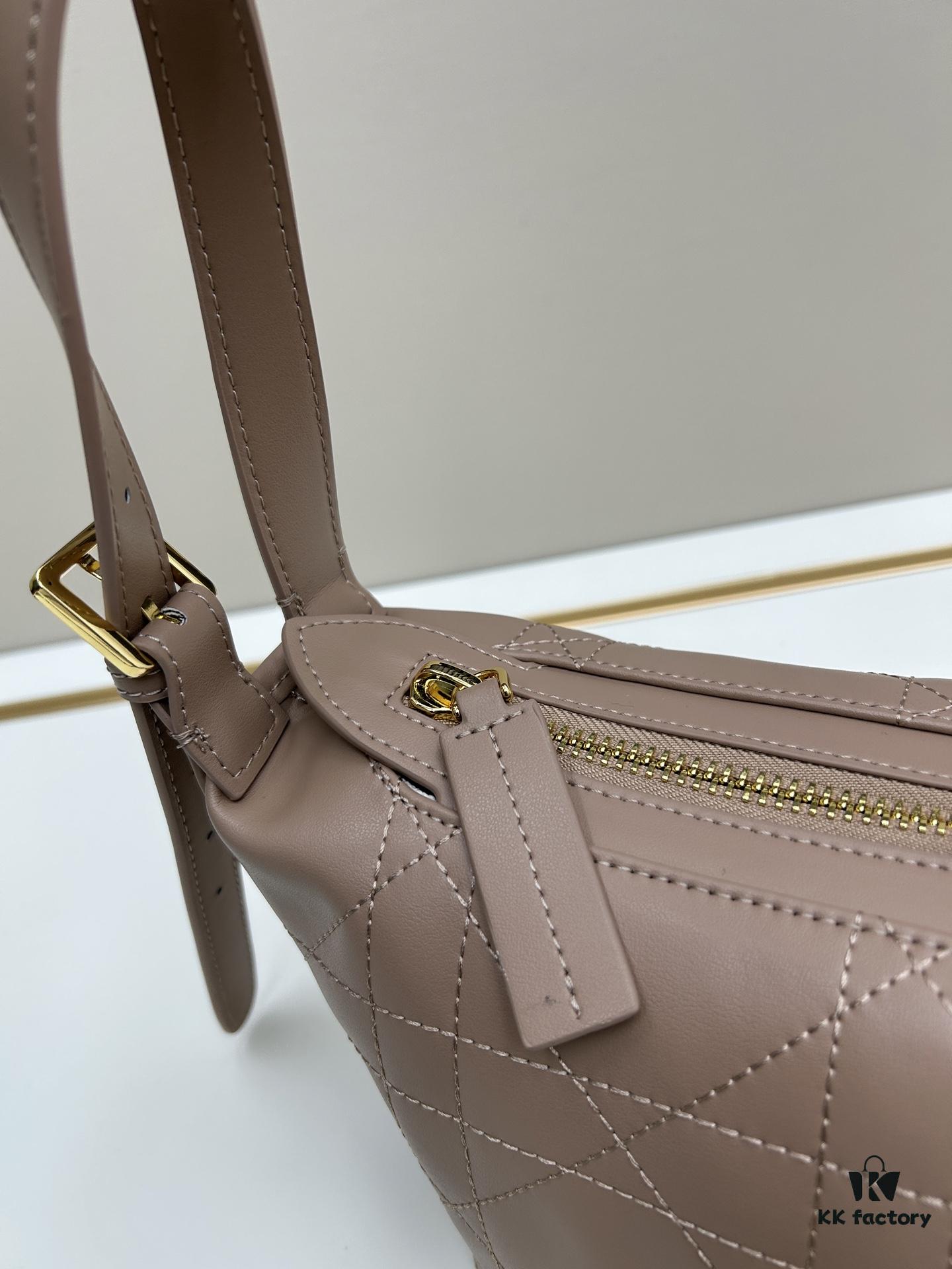 69309ed86e68136f4d9ab44a Large D-Journey Bag in Fabric with Leather Trim