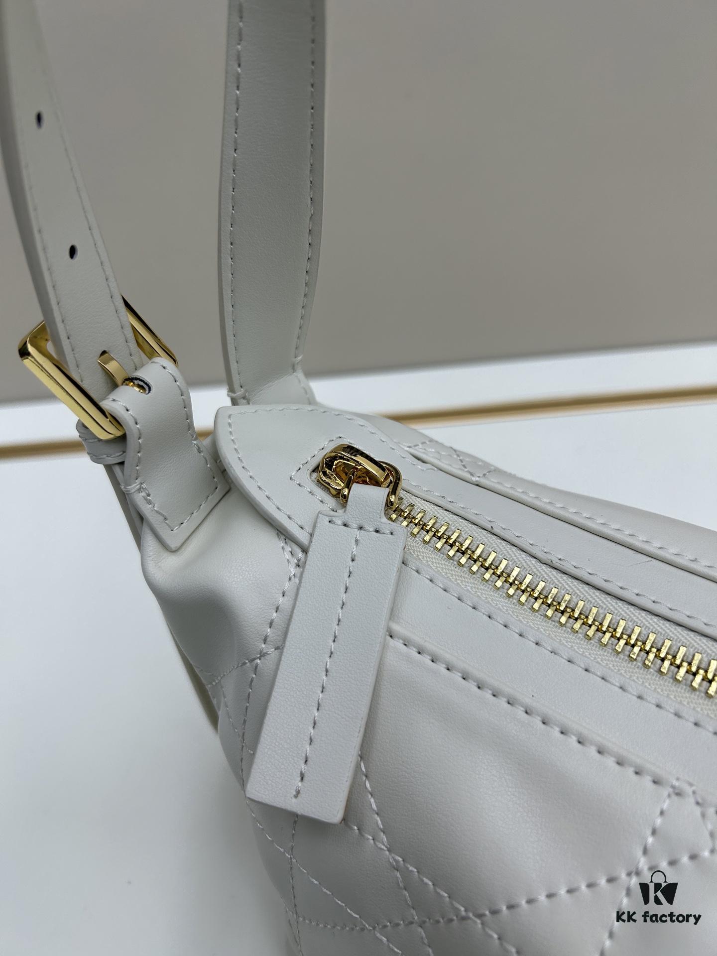 69309ede6e68136f4d9ab455 Large D-Journey Bag in Fabric with Leather Trim