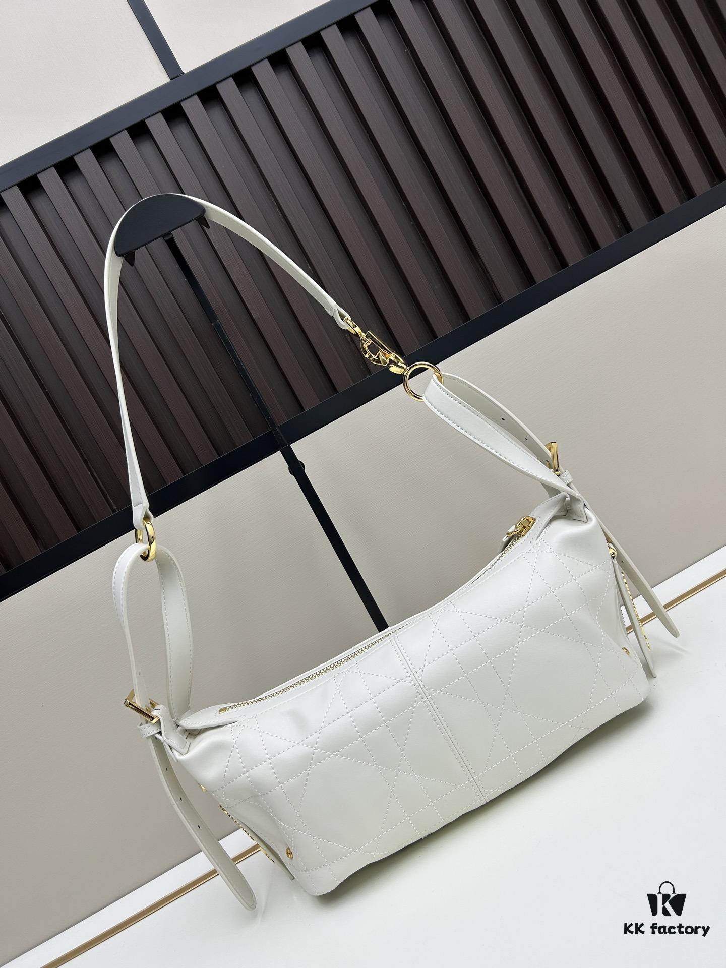 69309edf6e68136f4d9ab458 Large D-Journey Bag in Fabric with Leather Trim