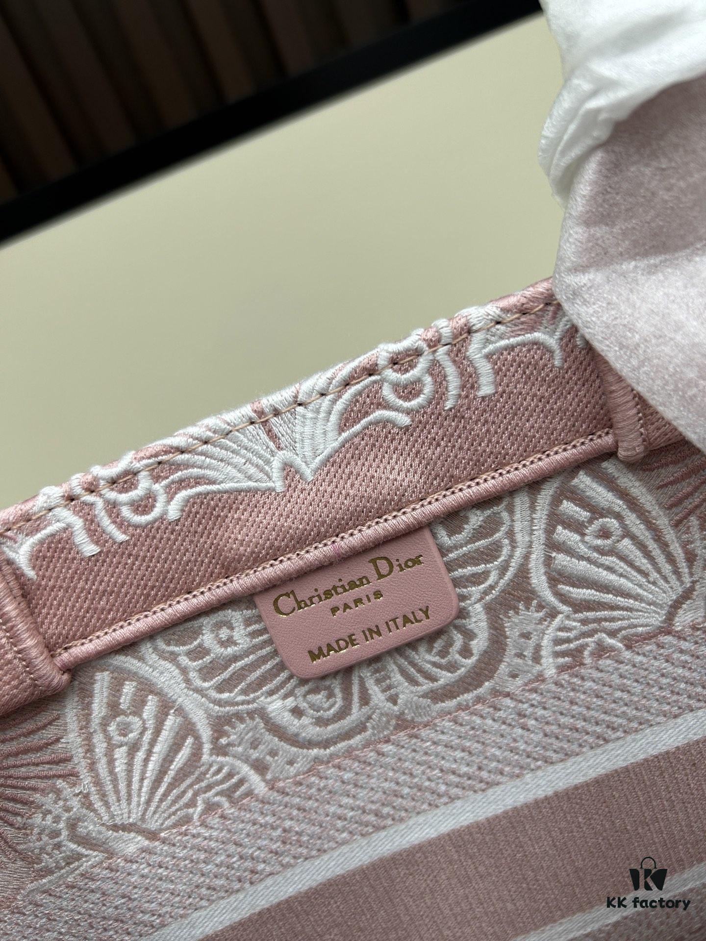 69309ef96e68136f4d9ab484 Original Order Large and Medium Size Di0r Book Tote