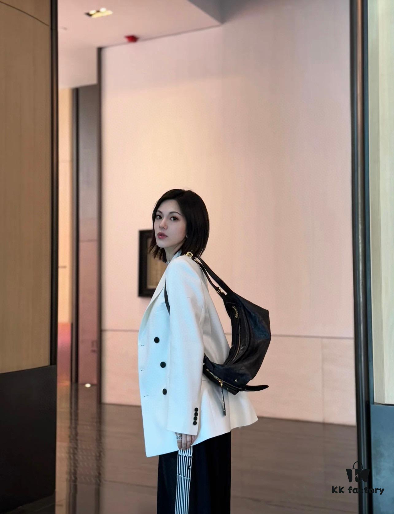 69309f096e68136f4d9ab49f Small 'Cd-m2416' D-Journey Bag