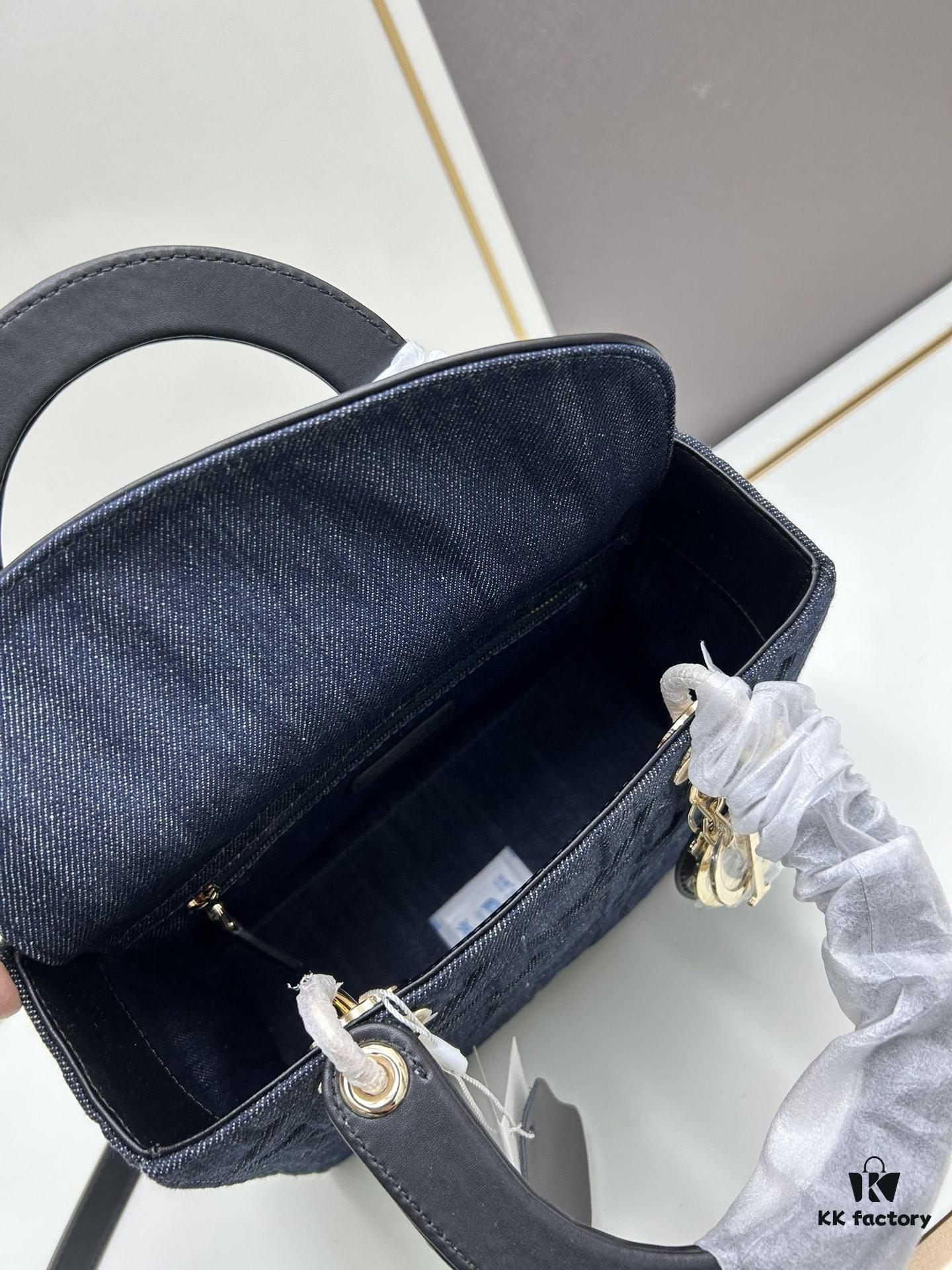69309f1d6e68136f4d9ab4c2 Dior Top-Grade Original Leather Cannage Lady Dior Bag in Black Embossed Quilting