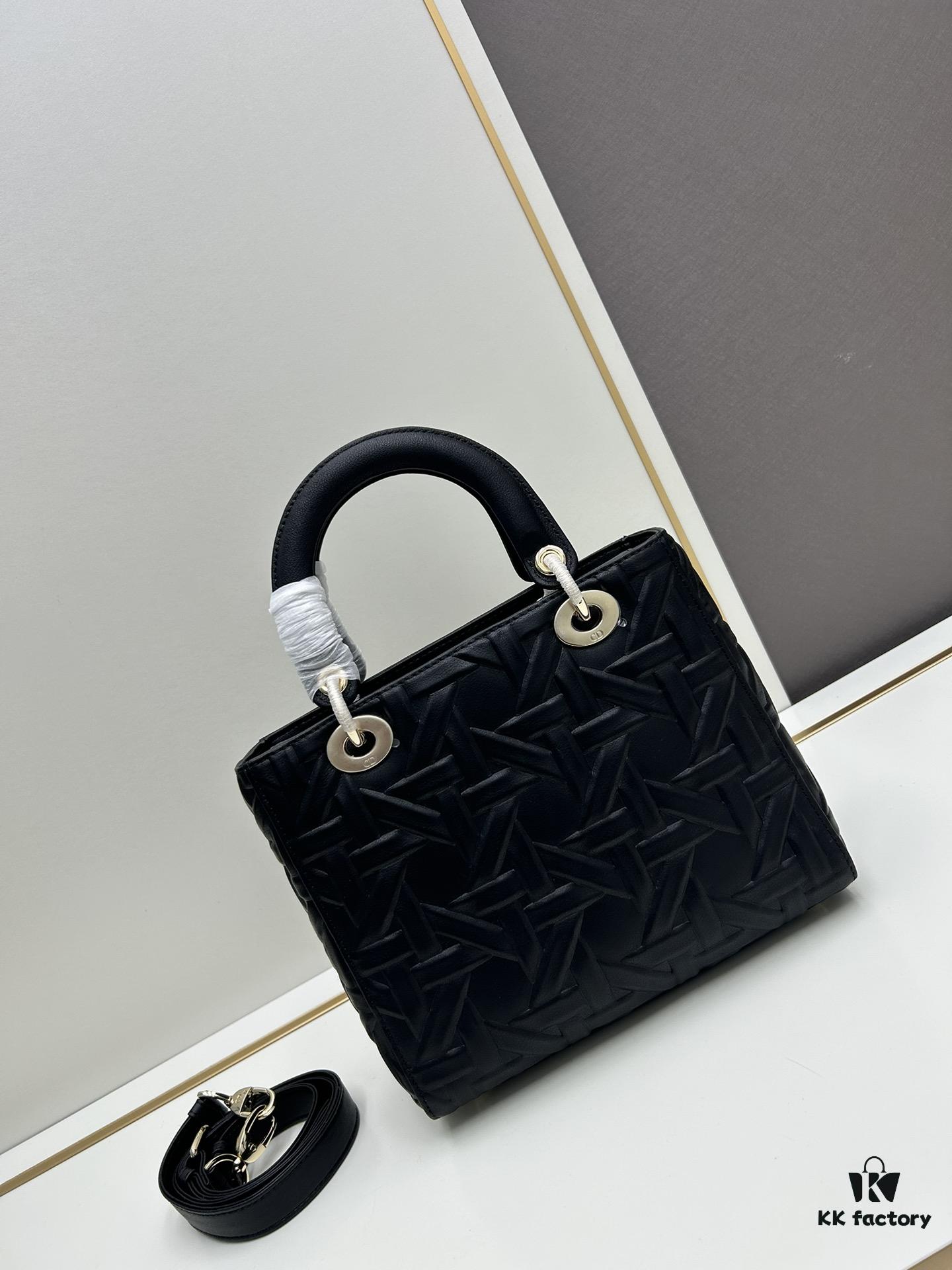 69309f216e68136f4d9ab4c6 Dior Lady Dior Top-Grade Original Leather Quilted Handbag in Black Embossed Chevron Pattern