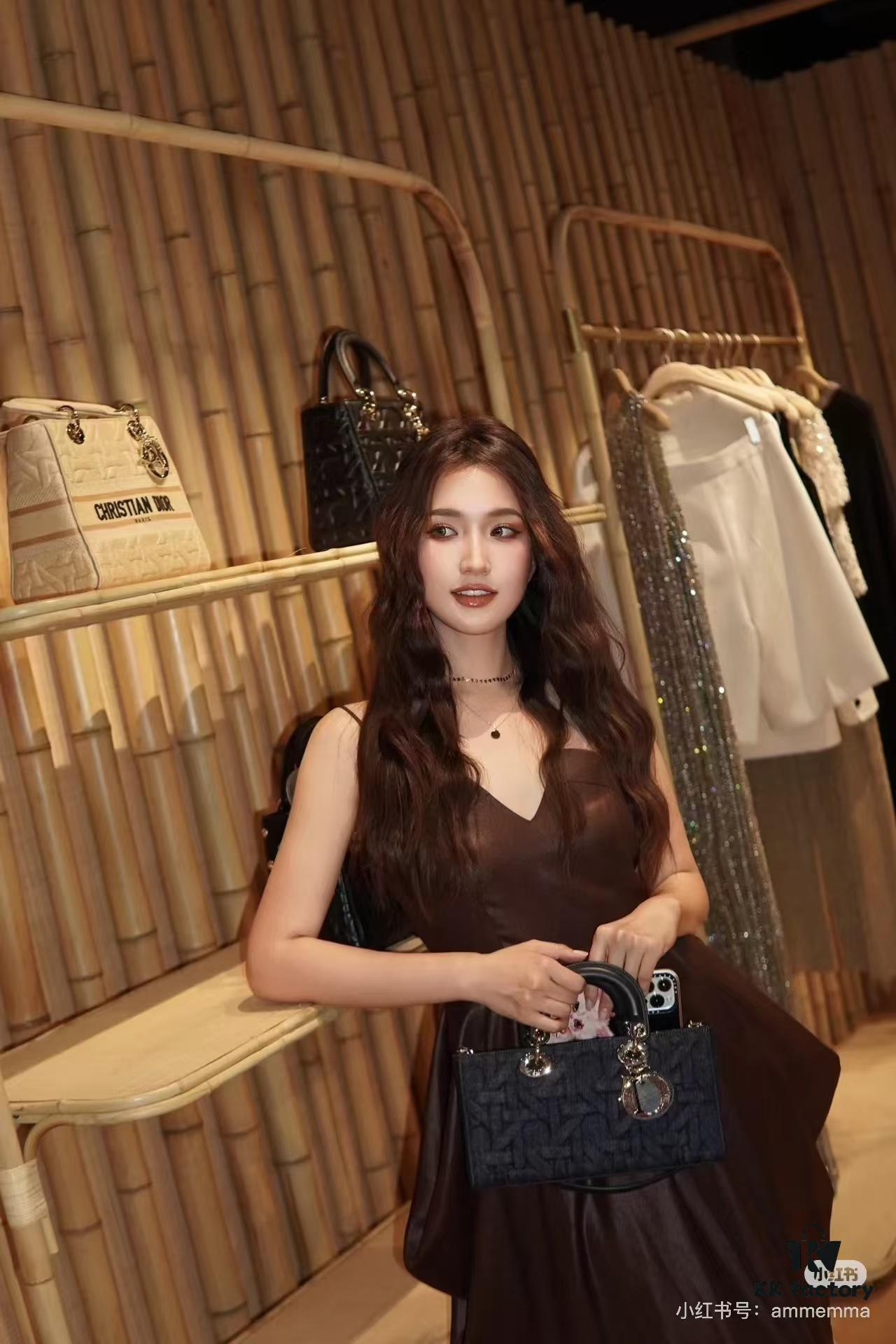 69309f3a6e68136f4d9ab4f2 Dior Lady Dior Medium Bag in Black Calfskin with 3D Cannage Pattern