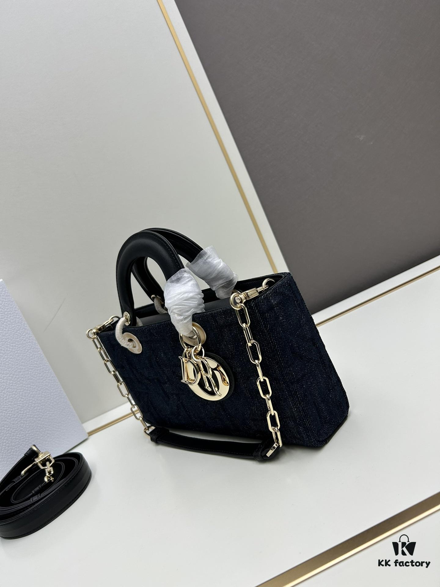 69309f426e68136f4d9ab4ff Dior Lady Dior Top-Grade Original Leather Five-Gusset Handbag in Black Cowhide with Graphic Cannage Pattern
