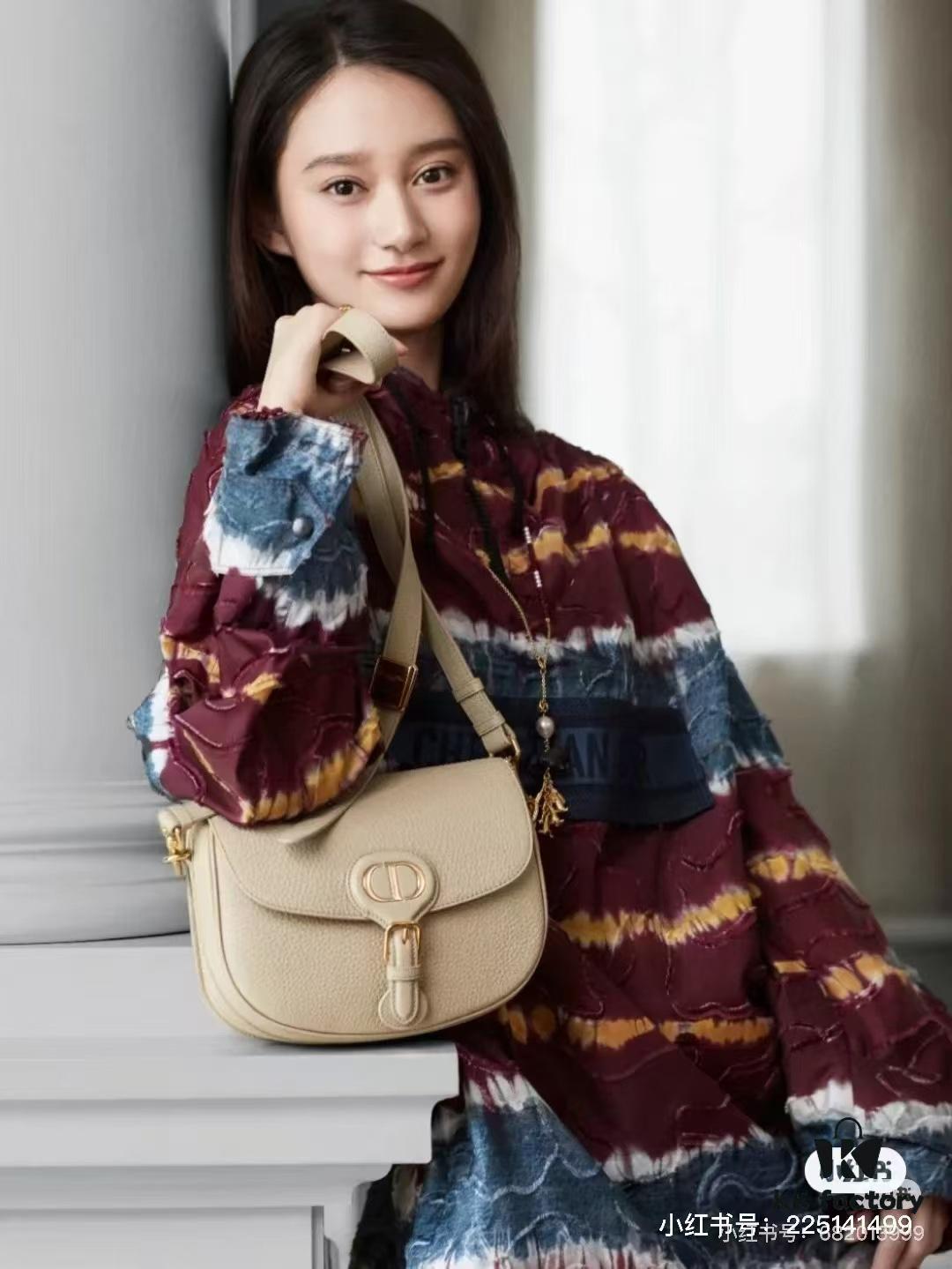 69309f476e68136f4d9ab507 Dior Bobby Tofu Bag, Fall New Arrival, Genuine Full-Grain Leather, Vintage Style