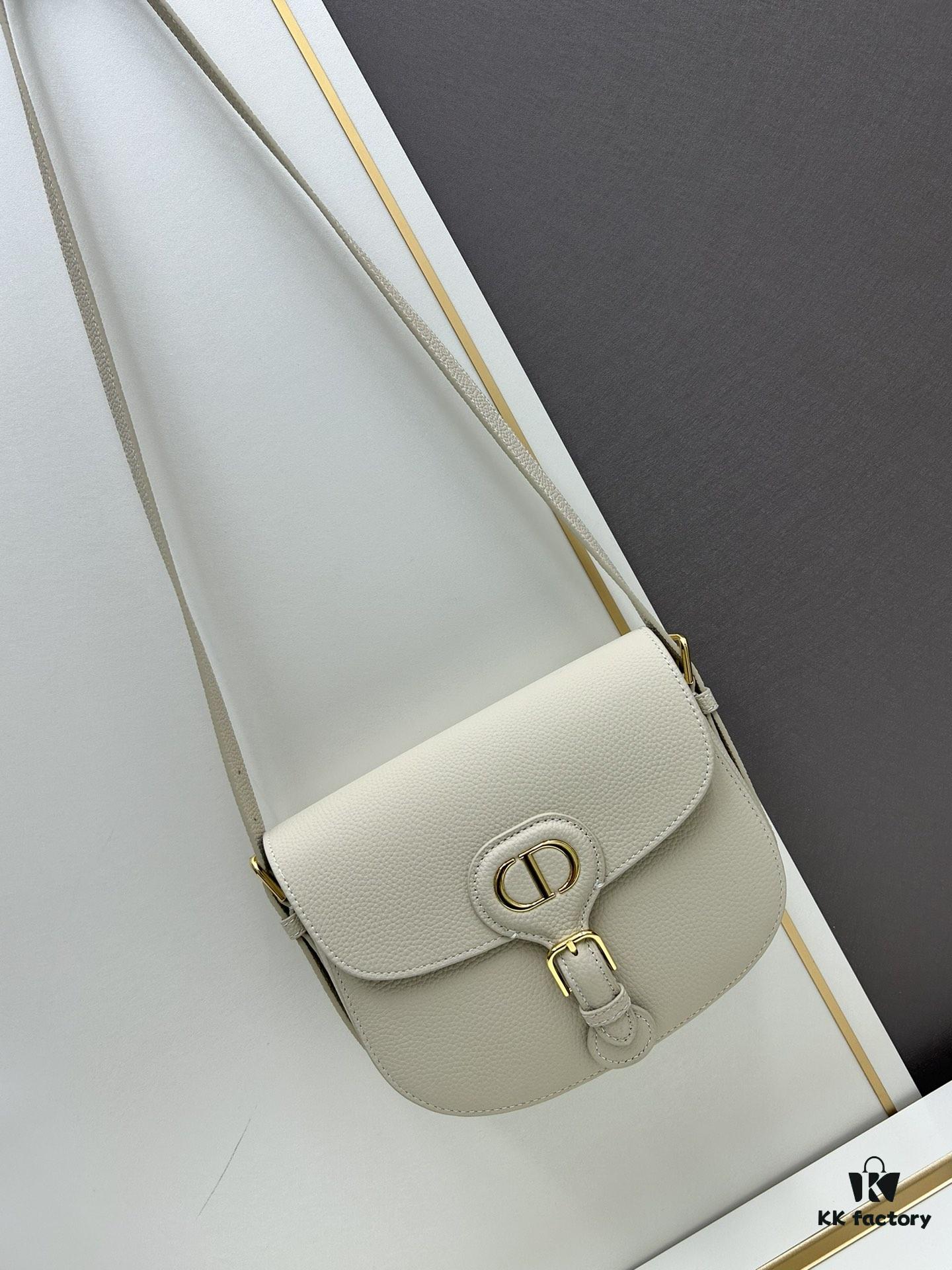 69309f506e68136f4d9ab515 Dior Bobby Tofu Bag, 22 Size, Full-Grain Leather, Vintage Style