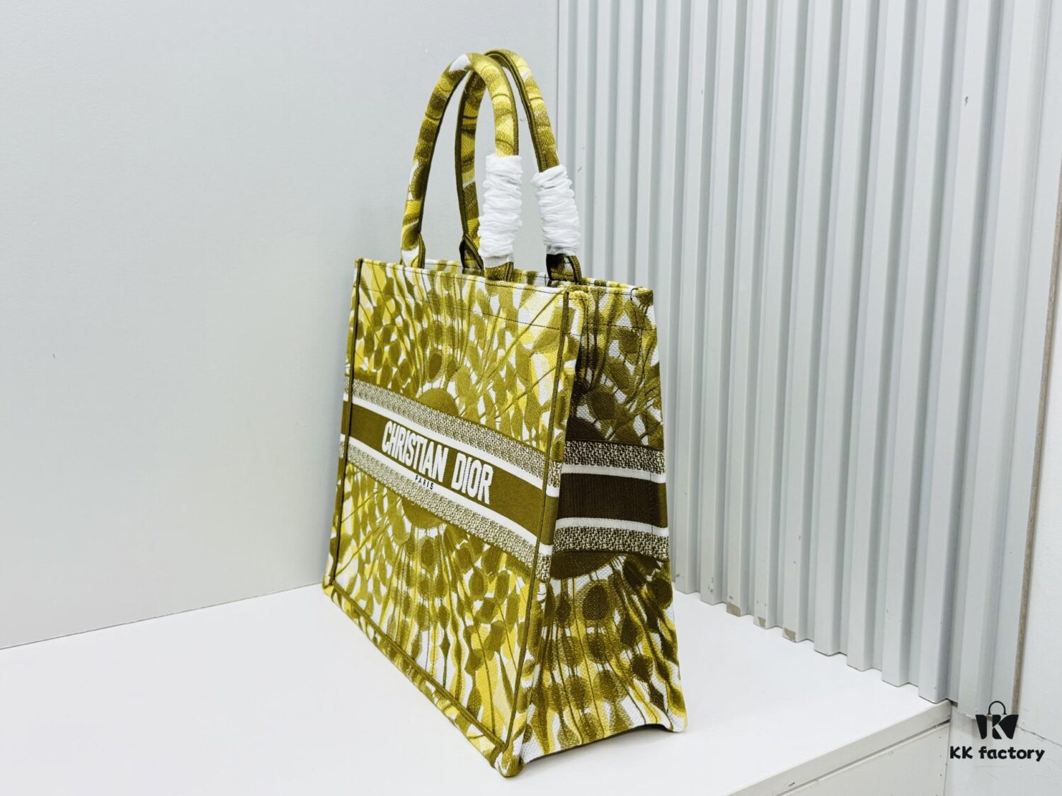 Thick Stitching, Heavy Fabric Original Order Large Size [Dior Book Tote]