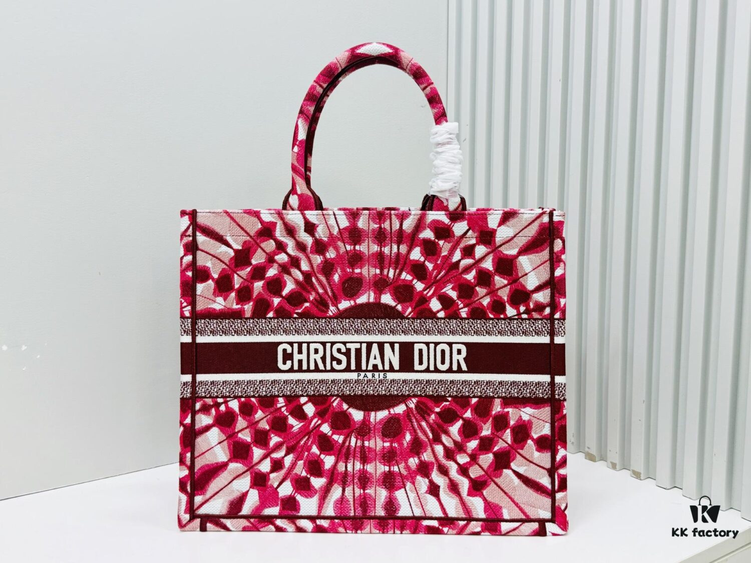 69309f6b6e68136f4d9ab53f Dior Book Tote Large Size, Original Order, Thick Yarn Fabric