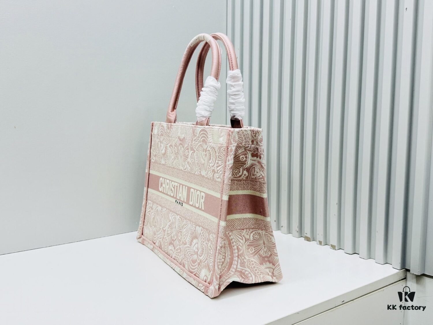 Thick Stitching, Heavy Fabric Original Order Medium Size [Di0r Book Tote]