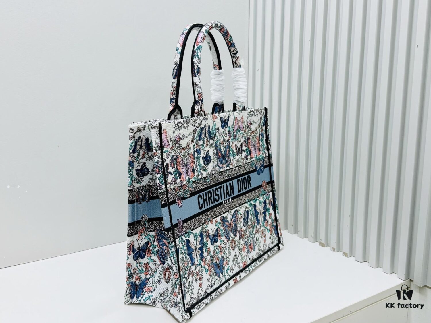 69309f946e68136f4d9ab57f Oversized Original Order Thick Yarn Fabric Dior Book Tote