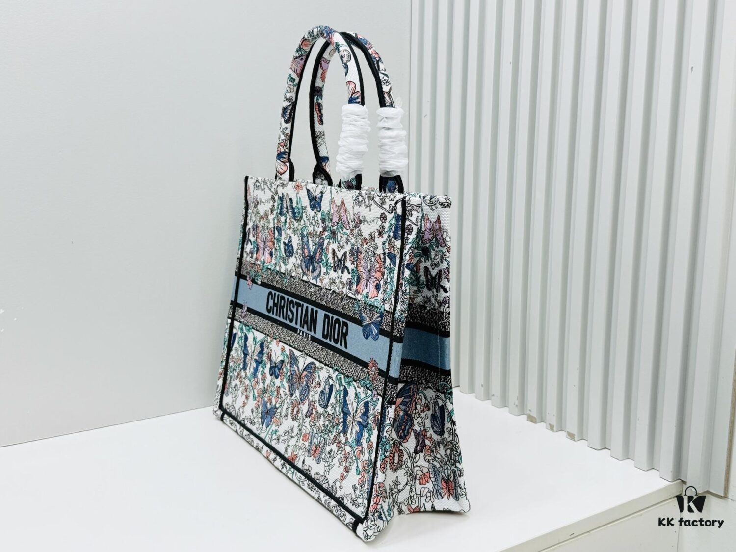 69309f956e68136f4d9ab580 Oversized Original Order Thick Yarn Fabric Dior Book Tote