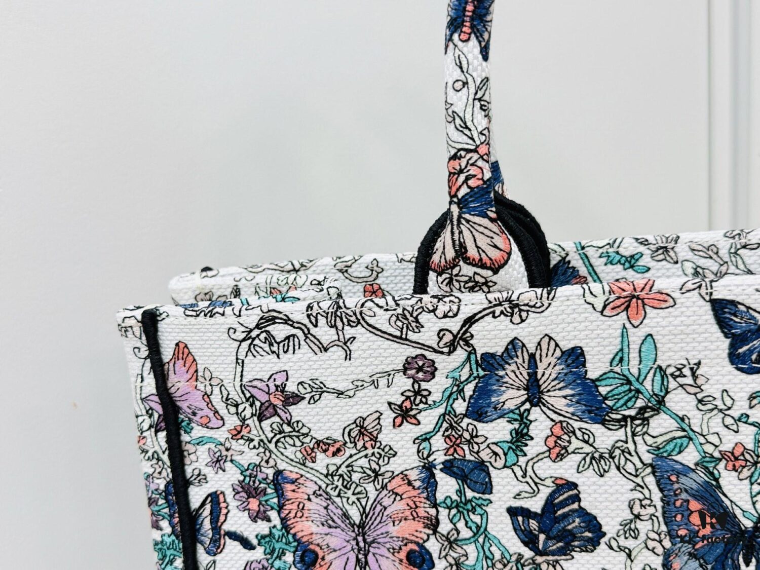 69309f986e68136f4d9ab582 Oversized Original Order Thick Yarn Fabric Dior Book Tote