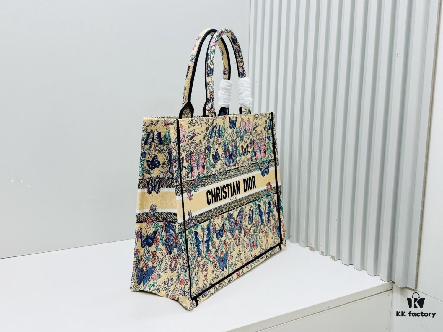 69309fa16e68136f4d9ab592 Oversized Original Order Thick Yarn Fabric Dior Book Tote