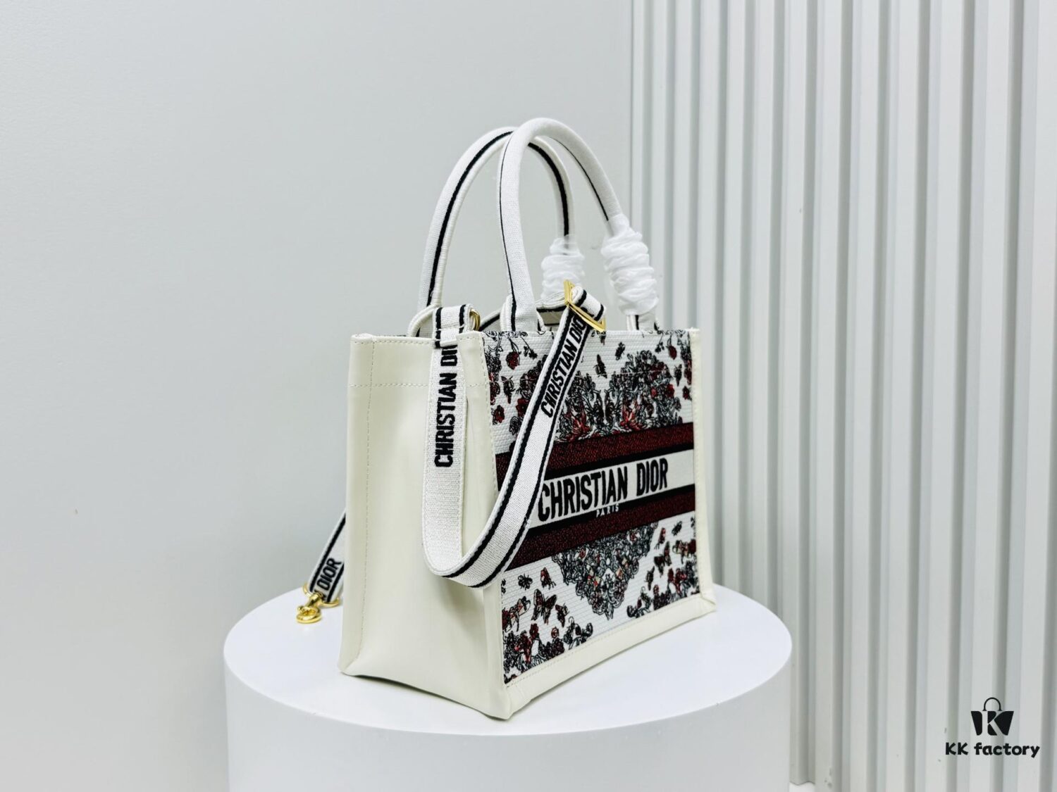 69309fa66e68136f4d9ab59b Dior Book Tote 24 Early Spring New Arrival Small Size with Leather Trim