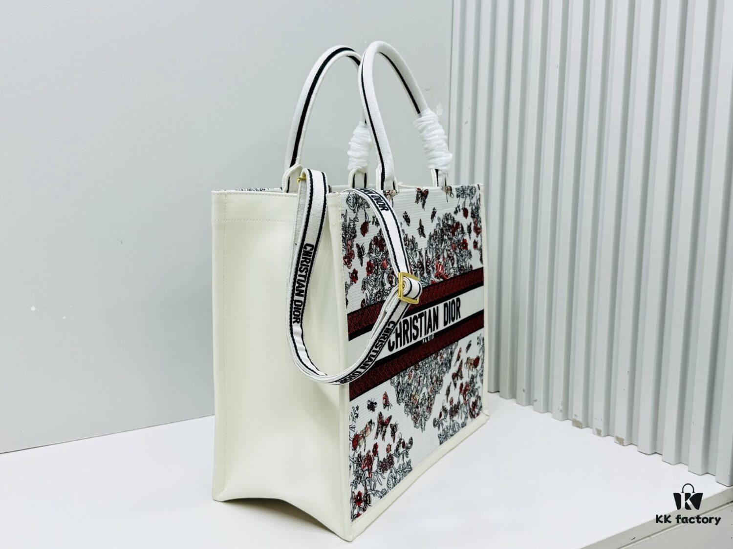 69309fb36e68136f4d9ab5af Dior Book Tote24 Early Spring New Arrival Large Size with Leather Trim