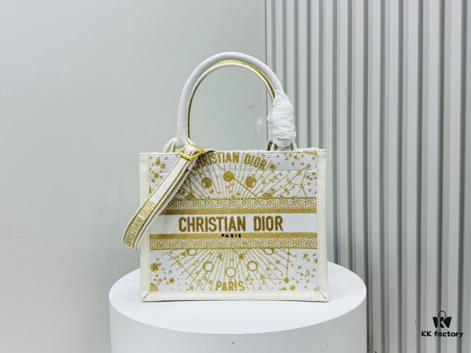 69309fb96e68136f4d9ab5b8 Dior Book Tote24 Early Spring New Arrival Small Size with Leather Trim