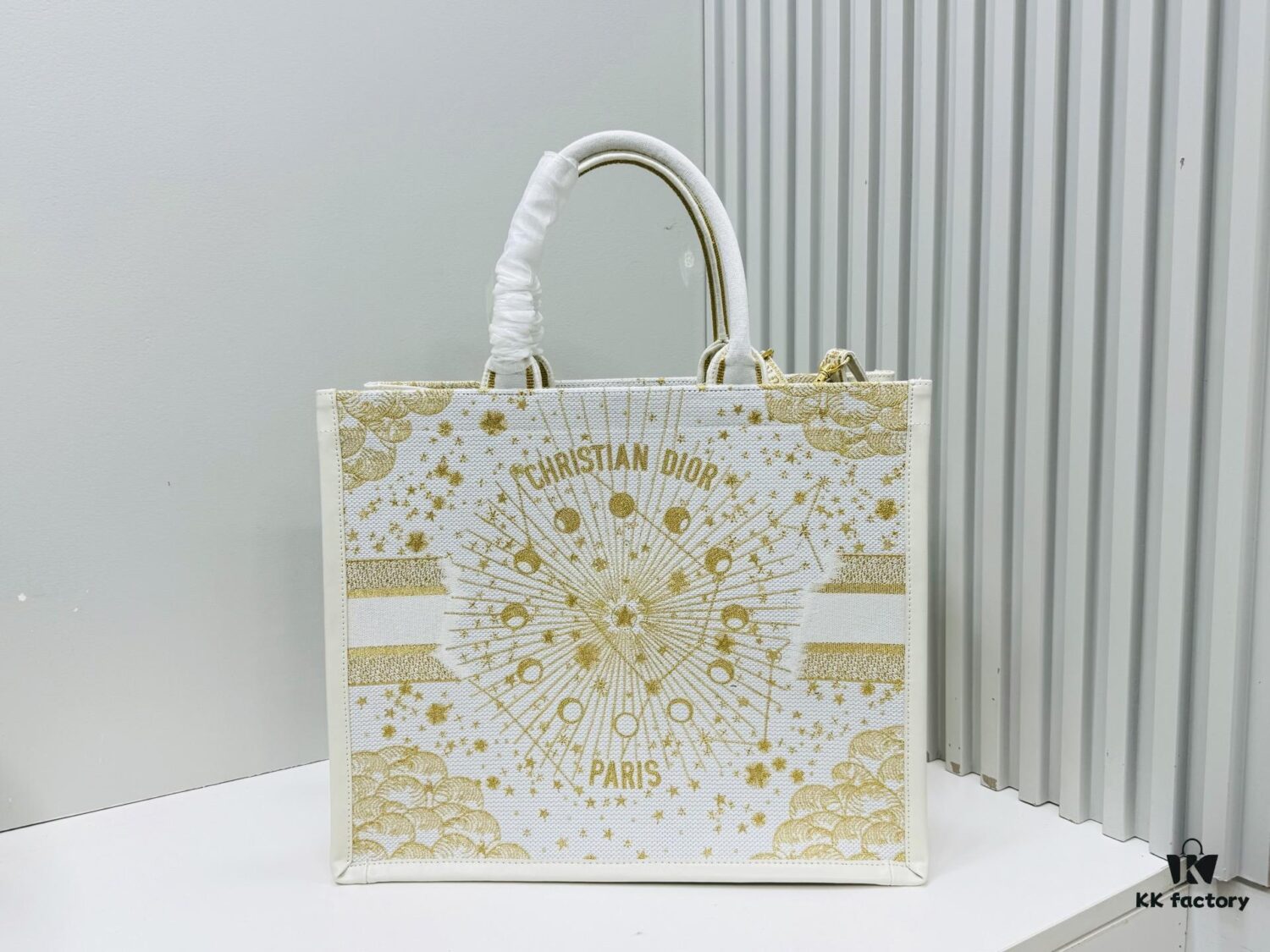 69309fca6e68136f4d9ab5d0 Dior Book Tote24 Early Spring New Arrival, Large Size with Leather Trim