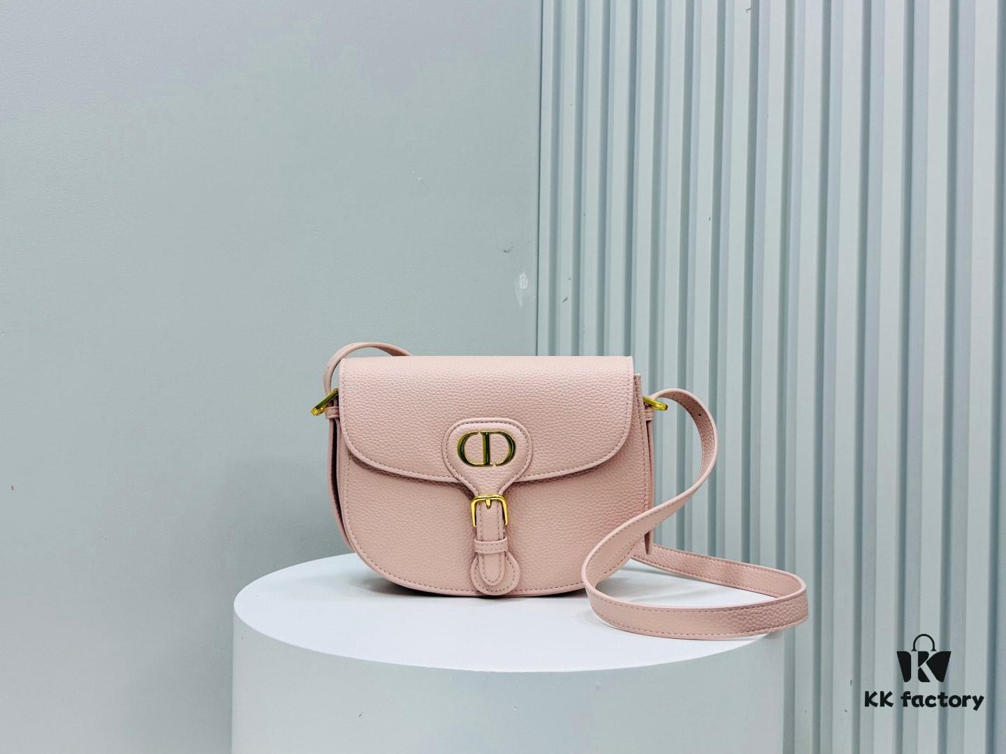 69309fe46e68136f4d9ab5fe Medium Lychee-textured Dior Bobby Bag 2024 Fall/Winter New Retro Style