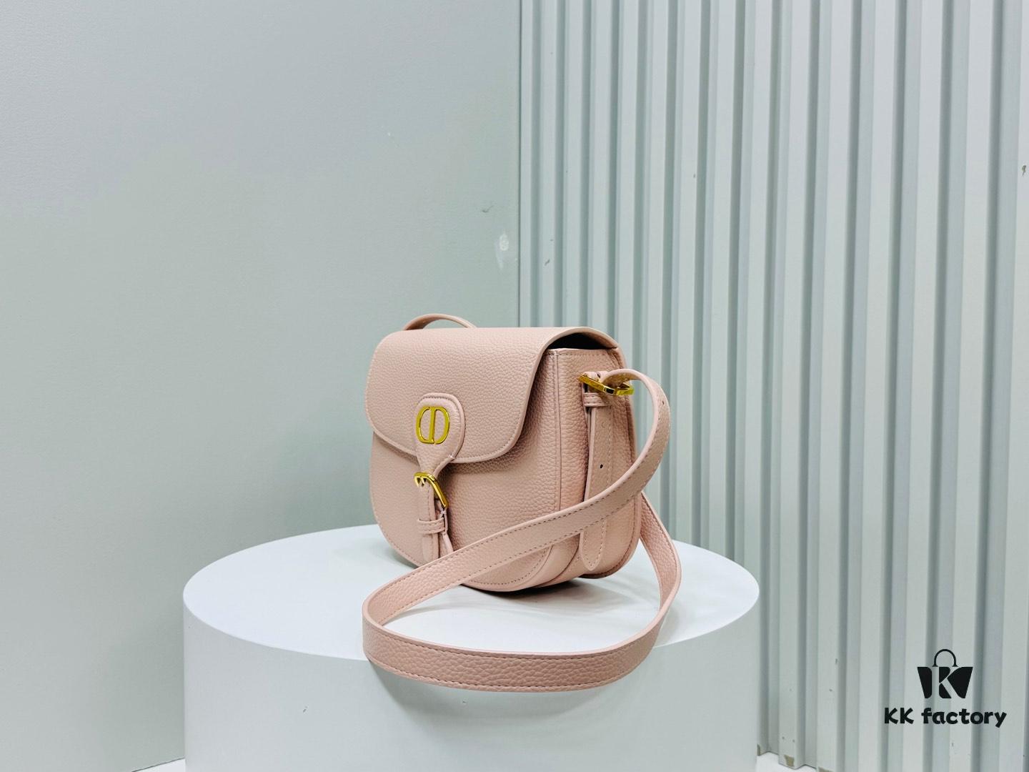69309fe76e68136f4d9ab601 Medium Lychee-textured Dior Bobby Bag 2024 Fall/Winter New Retro Style