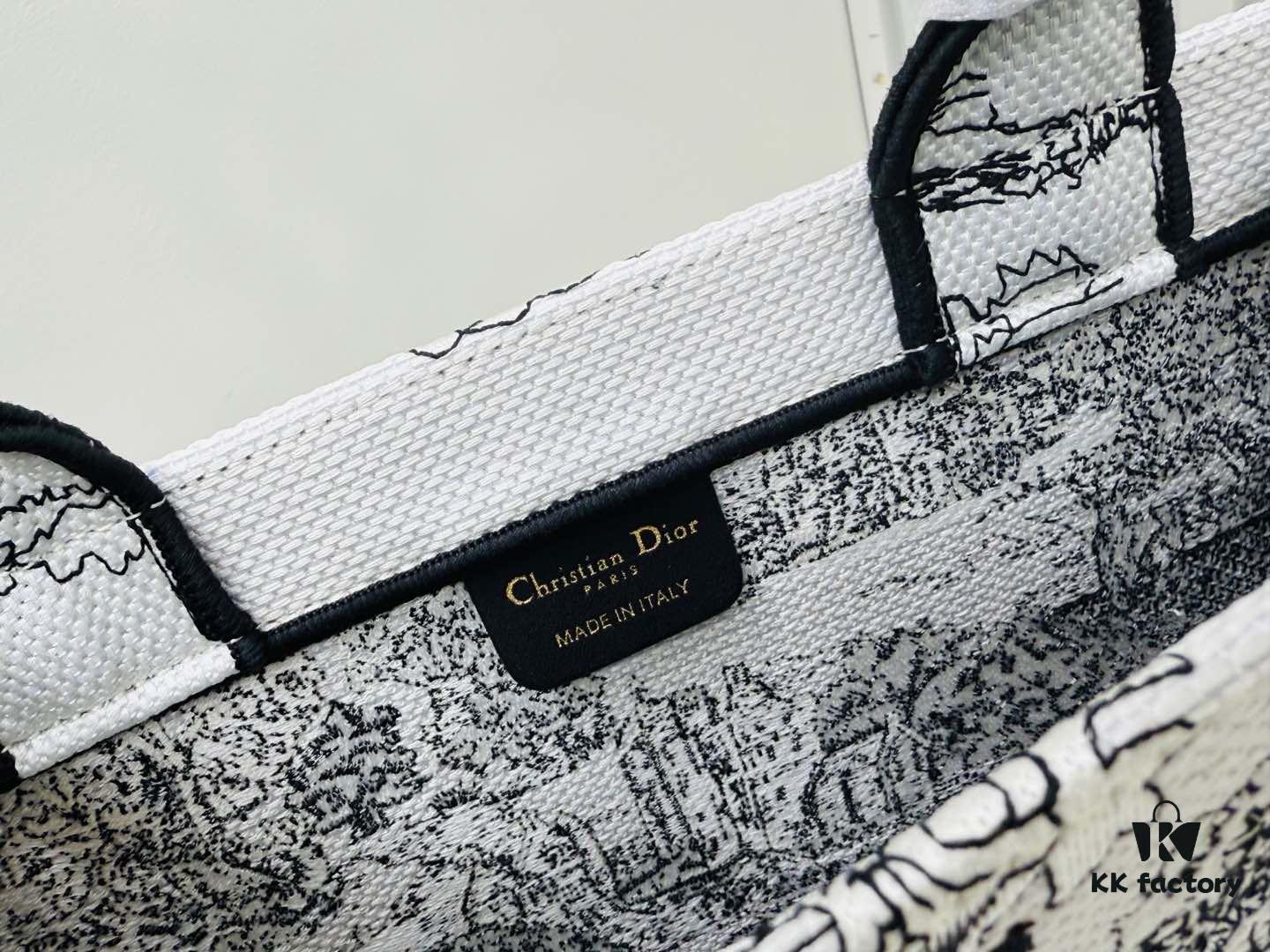Thick Thread, Heavy Fabric Original Order Medium Size [Di0r Book Tote]