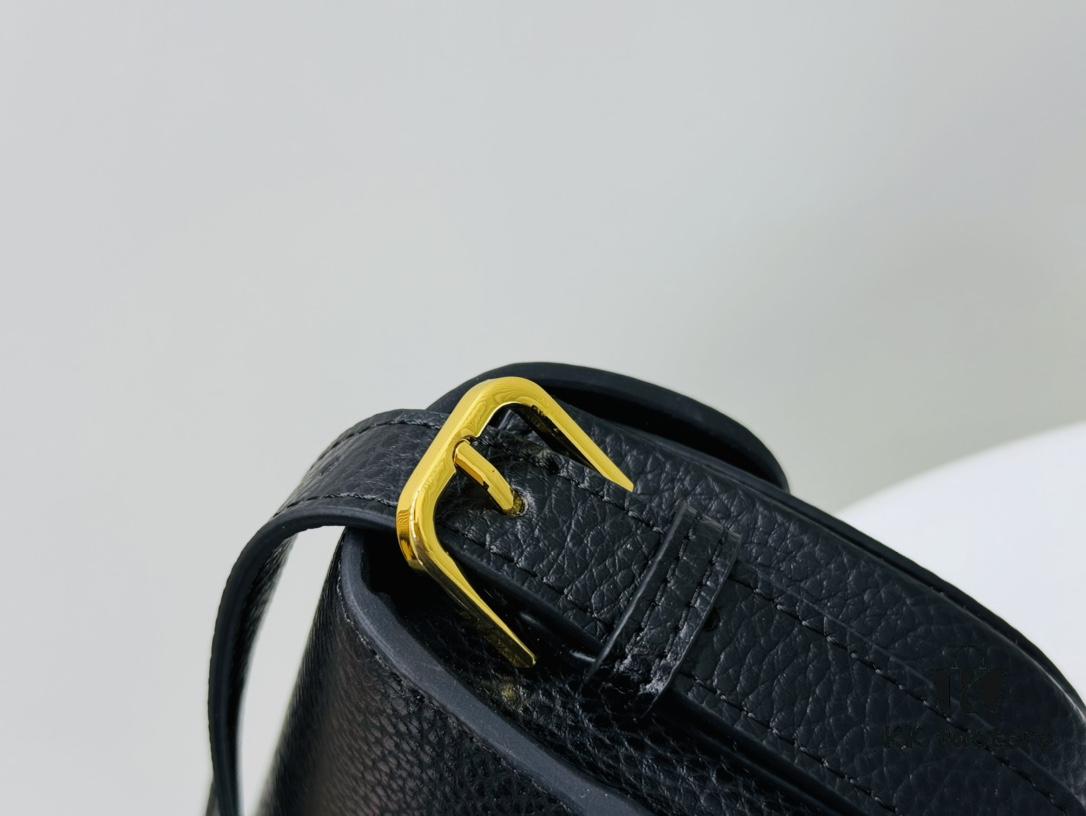 6930a0126e68136f4d9ab666 New Dior Bobby ✧ Small Handbag