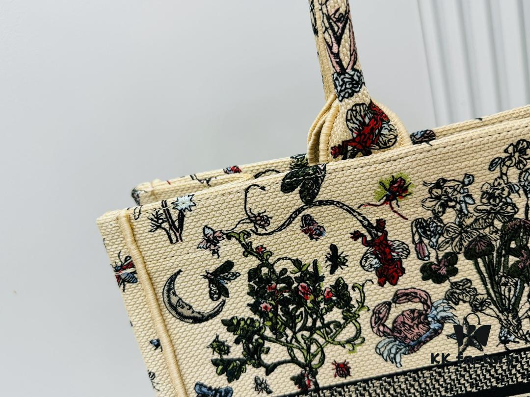 6930a0206e68136f4d9ab685 Oversized Original Order Di0r Book Tote - Thick Yarn Fabric
