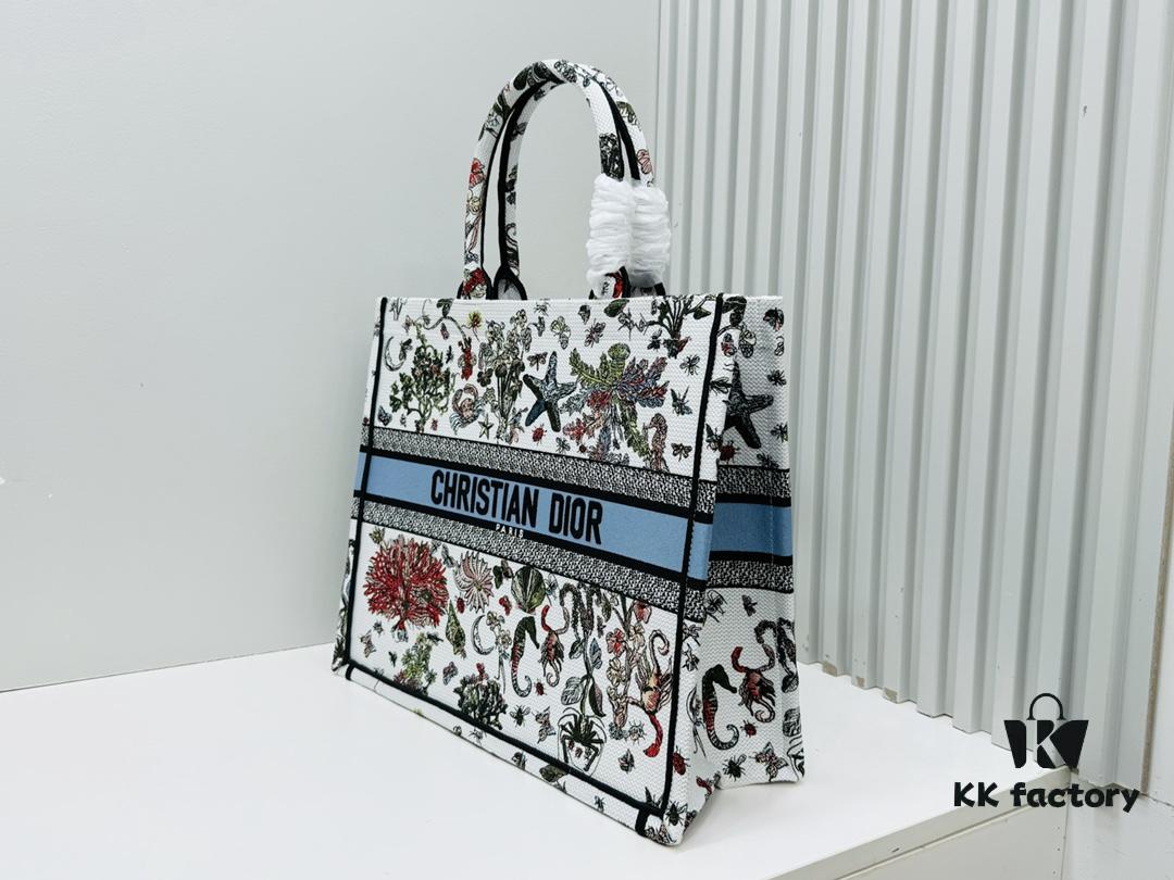 6930a0276e68136f4d9ab696 Oversized Original Order Thick Yarn Fabric Dior Book Tote