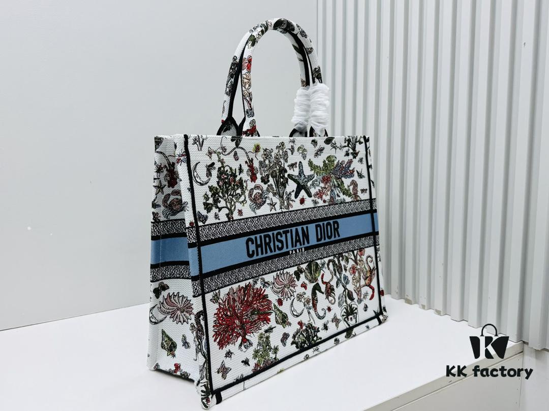 6930a0286e68136f4d9ab697 Oversized Original Order Thick Yarn Fabric Dior Book Tote