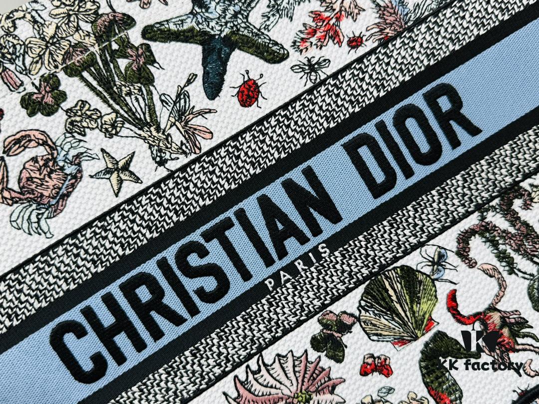 ️Thick Yarn Heavy Fabric Original Order Medium [Dior Book Tote]