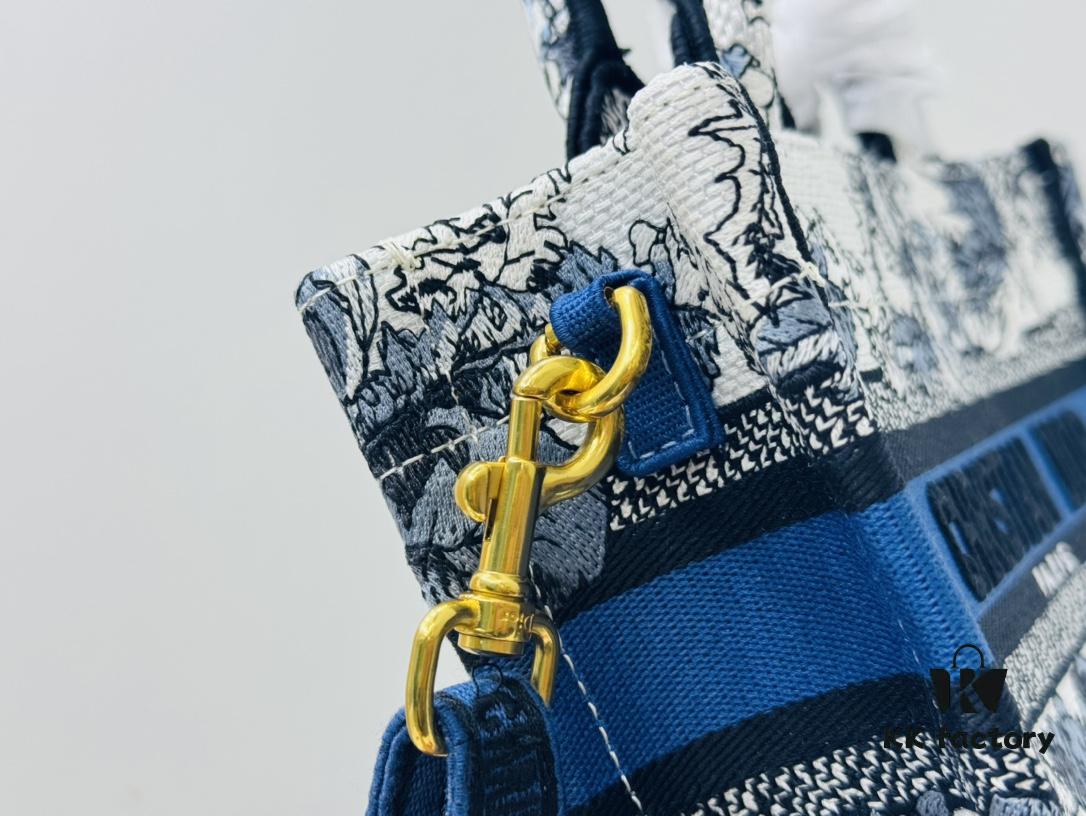 6930a03c6e68136f4d9ab6c8 Super Mini Shoulder Strap DIOR Book Tote24 Spring Collection New Arrival