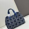 Dior Always Tweed Series, Luxury Original Leather, Large Quilted Design, Elegant and Stylish Crossbody Bag
