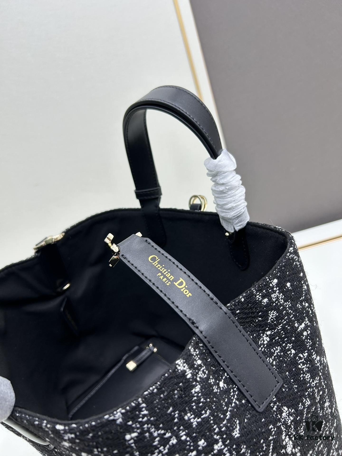 Dior Always Tweed Series, Luxury Original Leather, Quilted Design, Elegant and Stylish Handbag