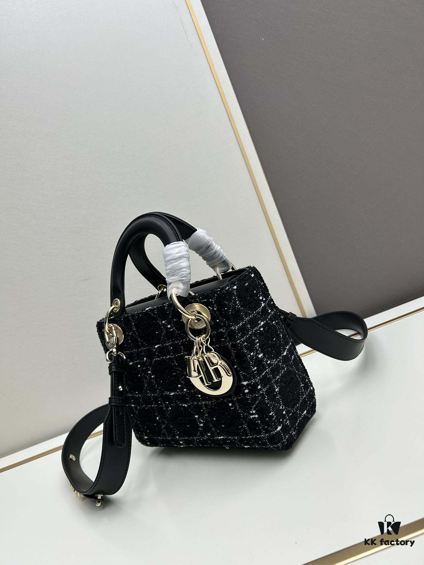 6930a0536e68136f4d9ab6fb Ilady dio.r Black Canvas and Leather Handbag with Adjustable Strap