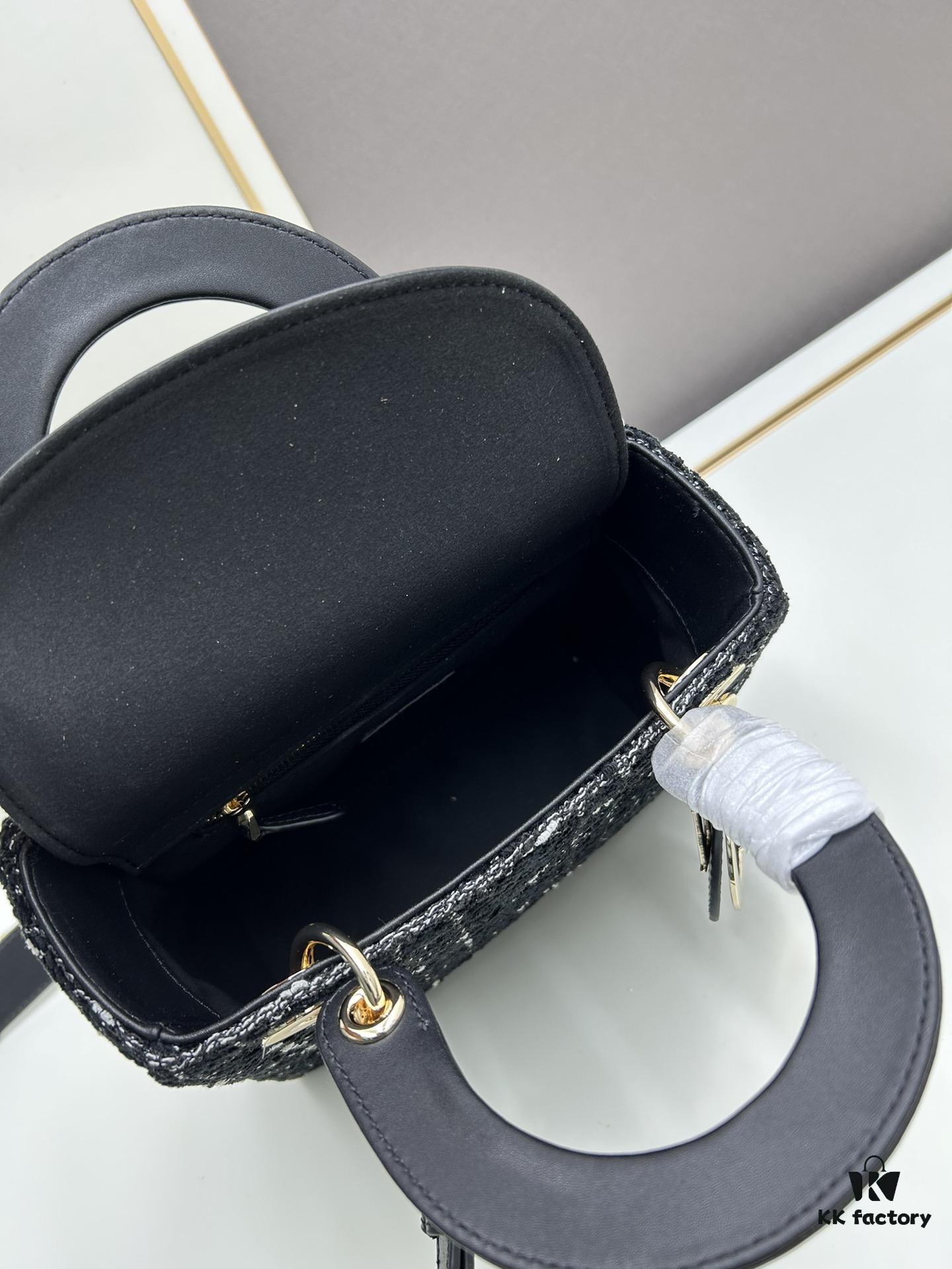 6930a0556e68136f4d9ab6fe Ilady dio.r Black Canvas and Leather Handbag with Adjustable Strap