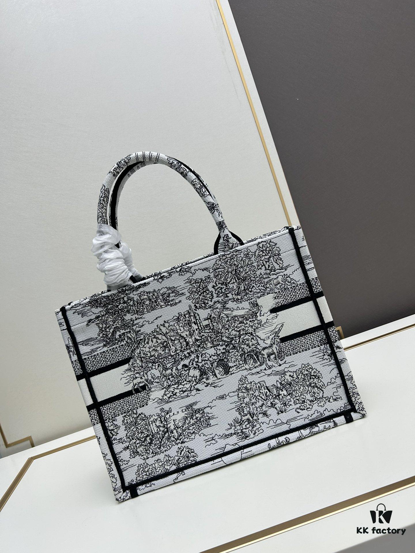 Original Order Large 330, Medium, Small [Dior Book Tote]
