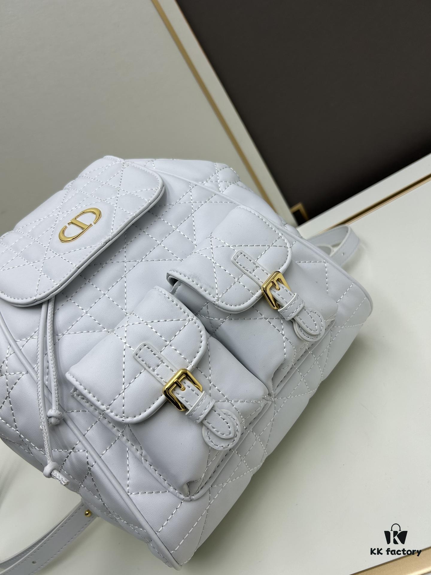 6930a07b6e68136f4d9ab748 Big 310, Small Joys: Warmth and Comfort in Leisure Time